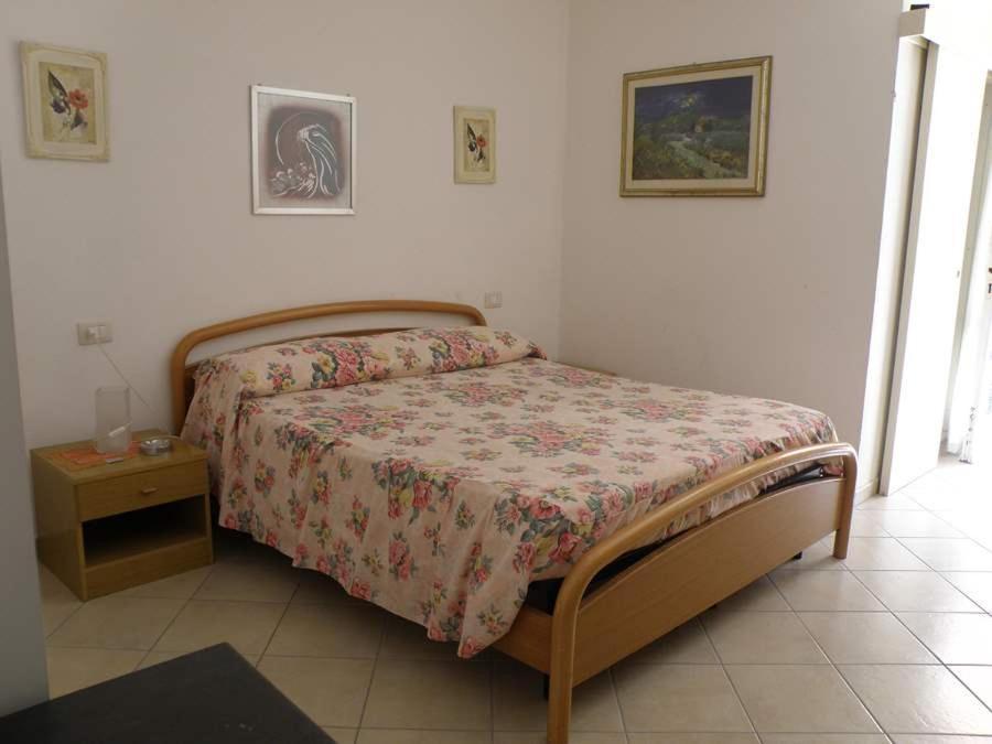 Hotel Kim Viareggio Esterno foto